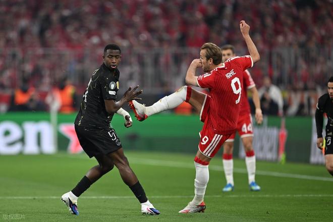 拜仁vs巴黎后场直播视频，一场后防线上的生死时速，我看得手心冒汗